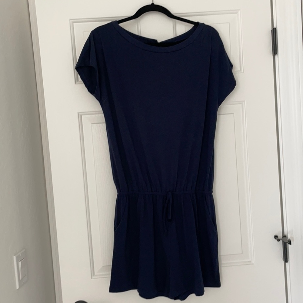 Ladies romper. Size Large. Navy.